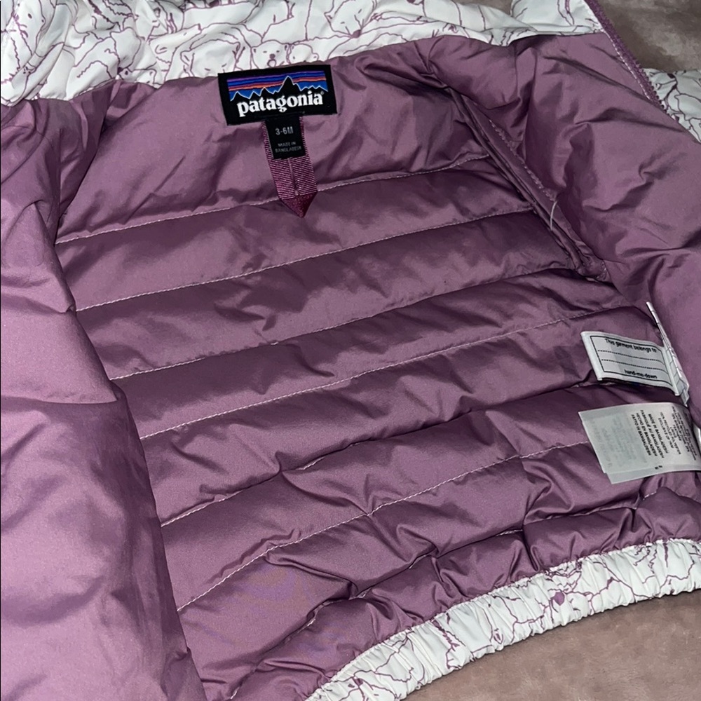 Patagonia Purple and White Puffer Jacket - Picture 5 of 6